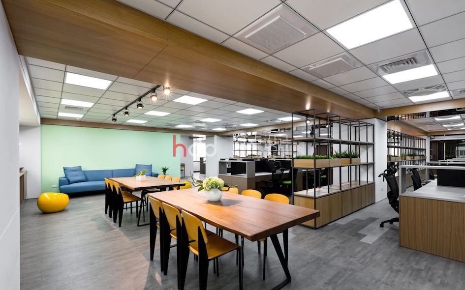 擁抱自然小清新！用溫潤木質、繽紛色調 打造活力辦公室設計-0.jpg