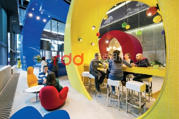 德國柏林 Google 辦公室設計,用夢幻來形容再貼切不過了-1.jpg