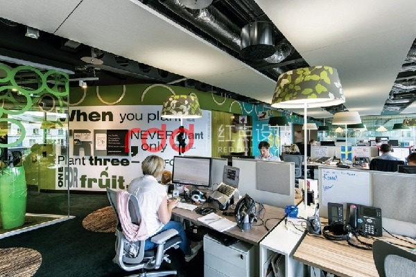 德國柏林 Google 辦公室設計,用夢幻來形容再貼切不過了-9.jpg