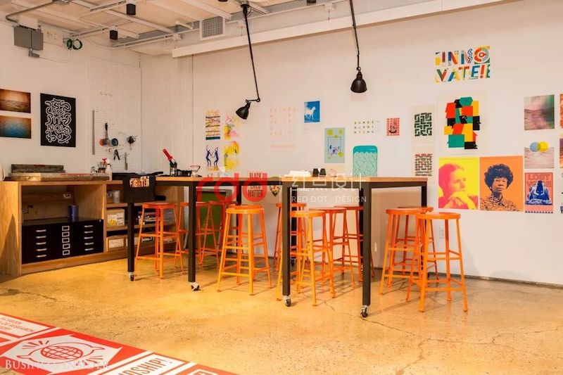 Facebook辦公室設計大揭秘,在這里上班享受非一般體驗-14.jpg Facebook辦公室設計大揭秘,在這里上班享受非一般體驗-14.jpg