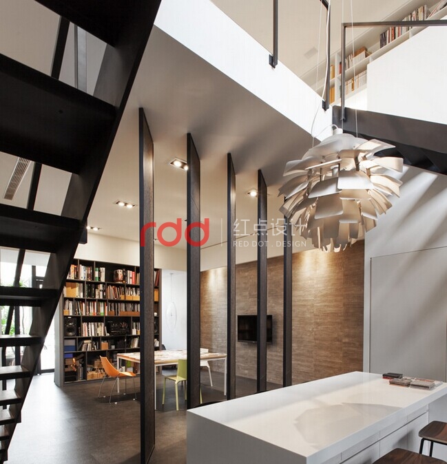 loft辦公室設計裝修五大特點.jpg loft辦公室設計裝修五大特點.jpg